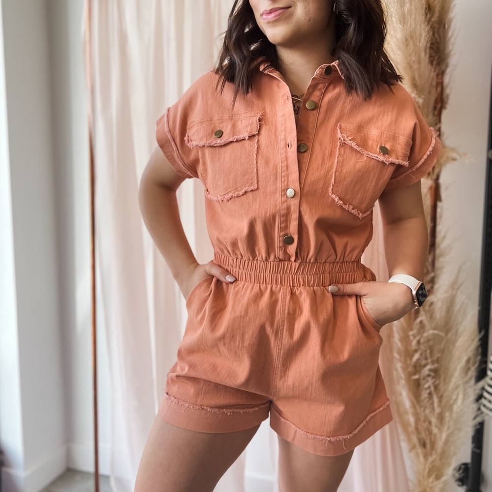 Sadie & Sage Clear Eyes Denim Romper Coral Pink NWT Size S